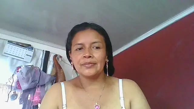 DianaOchoa  online show from May 14, 8:28 pm