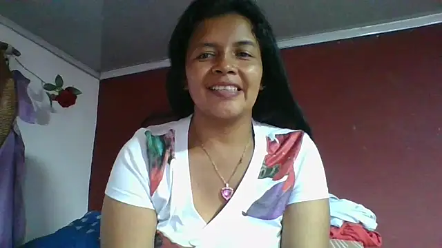 DianaOchoa  online show from April 29, 8:26 pm