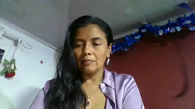 DianaOchoa  online show from January 6, 10:47 pm