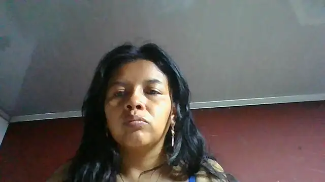 Snapshot of DianaOchoa_ chatting on July 6, 4:41 am DianaOchoa online show from July 6, 4:41 am