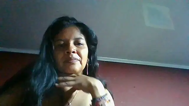 Snapshot of DianaOchoa_ chatting on July 5, 3:55 am DianaOchoa online show from July 5, 3:55 am