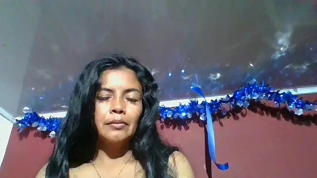 DianaOchoa  online show from December 1, 10:38 am