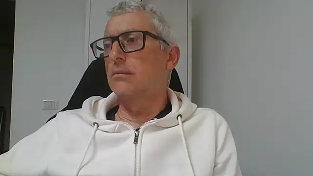 Sensor2000 online show from April 14, 4:01 pm