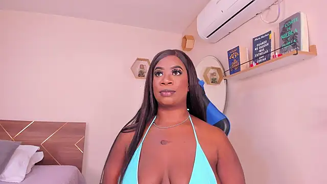 Snapshot of Keily-w chatting on October 27, 8:43 pm Keily-w online show from October 27, 8:43 pm