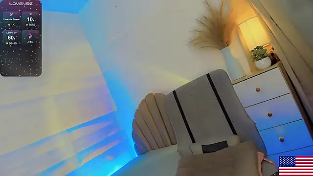 Queen Of all Media online show from October 2, 9:40 pm