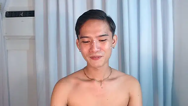 Snapshot of asian_dai chatting on November 25, 11:10 am asian dai online show from November 25, 11:10 am