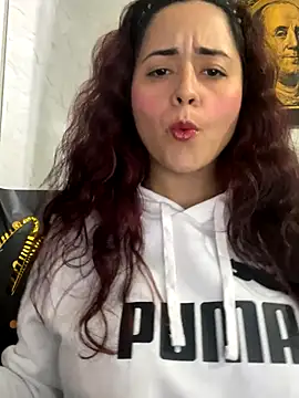 Snapshot of candy__fox_ chatting on September 28, 9:55 pm candy fox online show from September 28, 9:55 pm