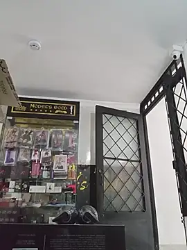 Snapshot of candy__fox_ chatting on November 19, 1:00 pm candy fox online show from November 19, 1:00 pm