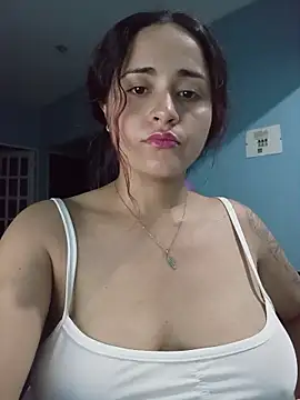 candy  fox  online show from January 18, 10:51 am