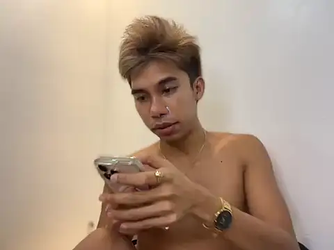 Ur pinoyhotbrix online show from February 13, 7:47 pm