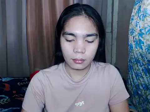 Snapshot of Simple_Martina chatting on October 23, 1:26 am Simple Martina online show from October 23, 1:26 am