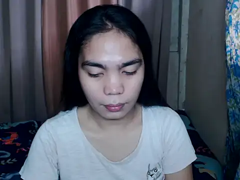 Snapshot of Simple_Martina chatting on October 21, 2:11 am Simple Martina online show from October 21, 2:11 am