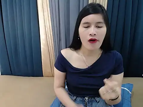 pinay amaliax online show from November 29, 8:25 am