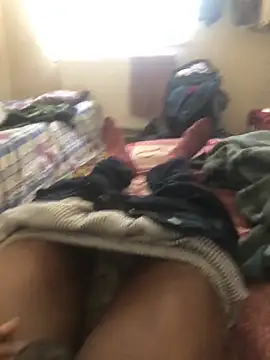 Snapshot of Cum_All_Day chatting on December 18, 7:57 am Cum All Day online show from December 18, 7:57 am