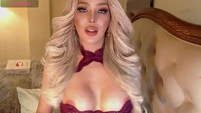 GoddessElectra online show from June 2, 3:01 pm