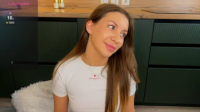 Snapshot of Rebel_Angel_ chatting on December 17, 2:33 pm Rebel Angel online show from December 17, 2:33 pm