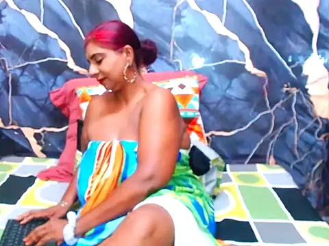 indianerotica69 online show from February 9, 6:28 pm