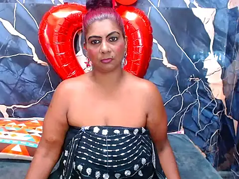 indianerotica69 online show from February 14, 1:33 pm