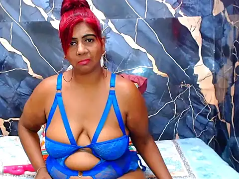 indianerotica69 online show from May 14, 10:18 pm