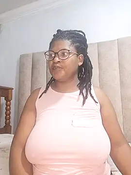 Sexybusty01 online show from November 26, 5:35 pm