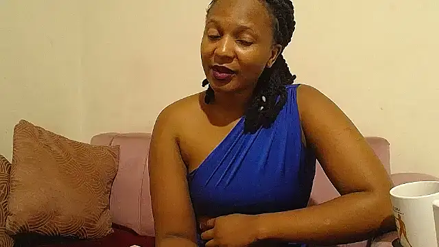 Snapshot of Goddessberry chatting on November 21, 2:21 am Goddessberry online show from November 21, 2:21 am