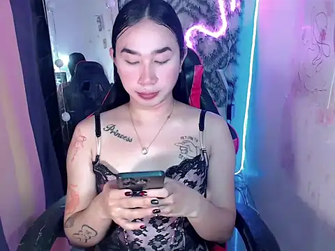 Snapshot of in_yourdreamstarxx chatting on January 10, 7:36 am in yourdreamstarxx online show from January 10, 7:36 am