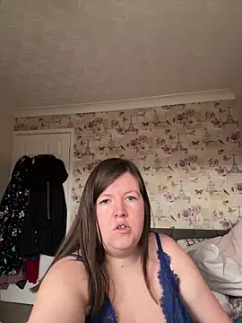 DeliciousOliviaX online show from January 15, 1:25 pm