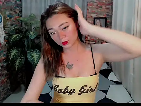 cutemac69 online show from November 12, 10:35 pm