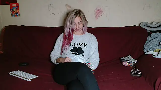 AsyaLulu online show from December 19, 3:58 pm