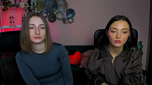 miki-niki online show from March 25, 11:31 am