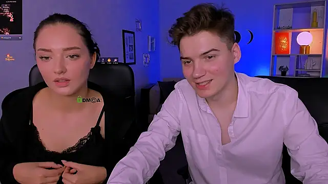 Snapshot of miki-niki chatting on November 6, 1:37 pm miki-niki online show from November 6, 1:37 pm