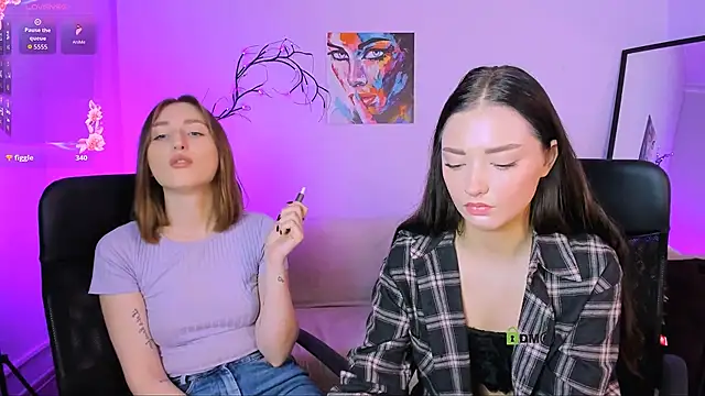 Snapshot of miki-niki chatting on October 16, 7:05 am miki-niki online show from October 16, 7:05 am