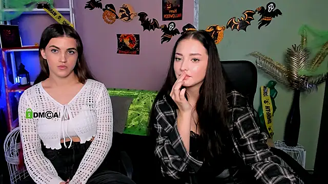 Snapshot of miki-niki chatting on November 3, 4:10 pm miki-niki online show from November 3, 4:10 pm