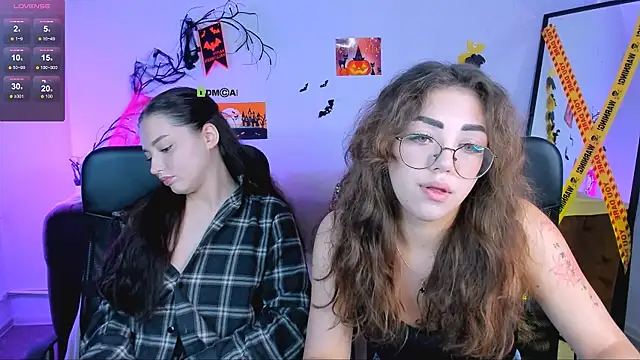 Snapshot of miki-niki chatting on October 27, 1:12 pm miki-niki online show from October 27, 1:12 pm