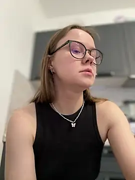  CherryBloom  online show from March 11, 1:05 pm