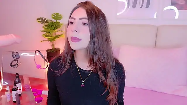 Heraa Piett online show from September 21, 11:59 am