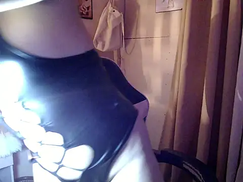 Snapshot of April_smith chatting on June 27, 9:37 am April smith online show from June 27, 9:37 am