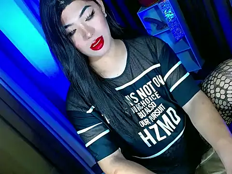 Snapshot of bigfattycocksonya27 chatting on September 25, 4:46 pm bigfattycocksonya27 online show from September 25, 4:46 pm