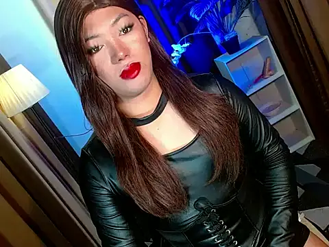 Snapshot of bigfattycocksonya27 chatting on November 30, 10:38 am bigfattycocksonya27 online show from November 30, 10:38 am