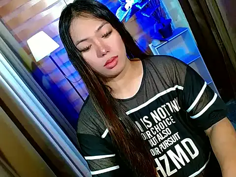 bigfattycocksonya27 online show from March 24, 9:20 am