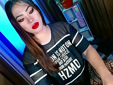 Snapshot of bigfattycocksonya27 chatting on September 29, 7:52 pm bigfattycocksonya27 online show from September 29, 7:52 pm