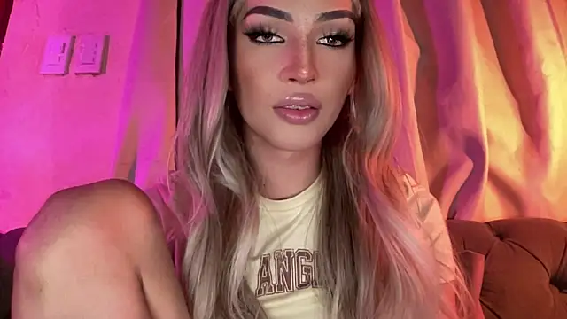 Alicegreenexx online show from July 14, 6:14 pm