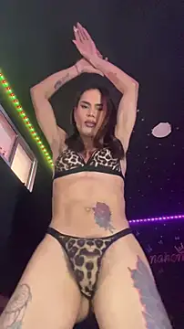 Snapshot of naho_love chatting on November 28, 3:56 pm naho love online show from November 28, 3:56 pm