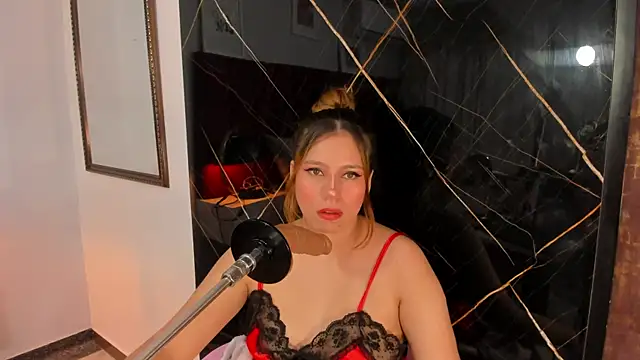 Snapshot of abby_blond_ chatting on September 10, 12:26 pm abby blond online show from September 10, 12:26 pm