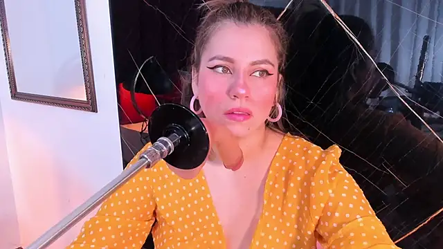 abby blond  online show from November 27, 12:05 pm