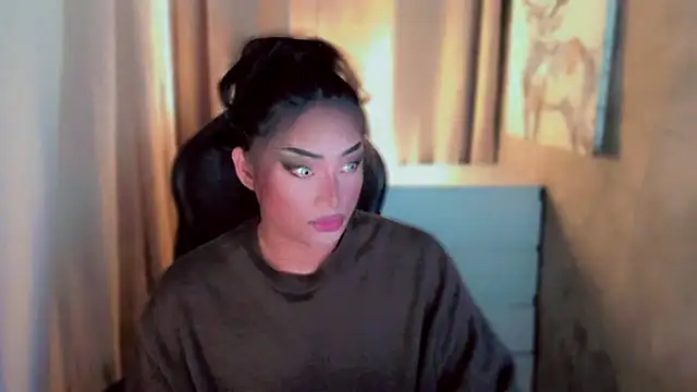 Snapshot of kaicromwell_ chatting on September 17, 8:16 am kaicromwell online show from September 17, 8:16 am