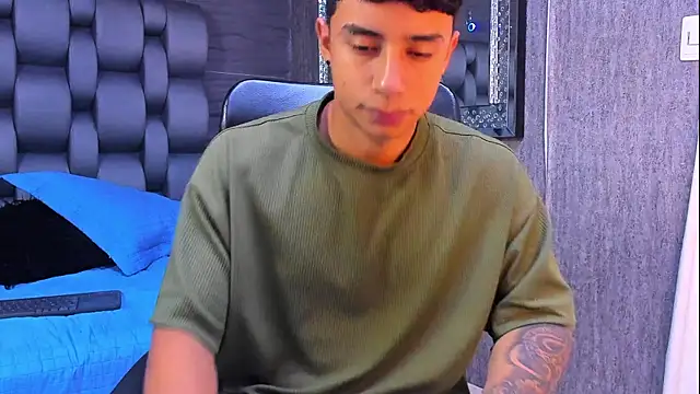 jaze bradley online show from November 5, 11:35 am