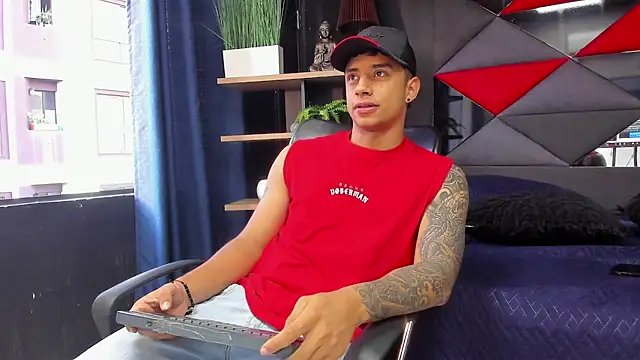 jaze bradley online show from November 21, 11:31 am