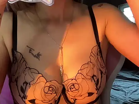 Min sara69 online show from December 17, 3:11 am