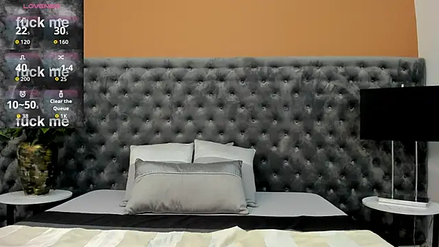 ValeSantoDomingo online show from June 13, 10:19 pm